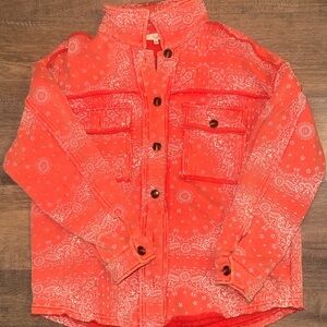 Easel woman’s Bandana Print Jean Jacket - Coral